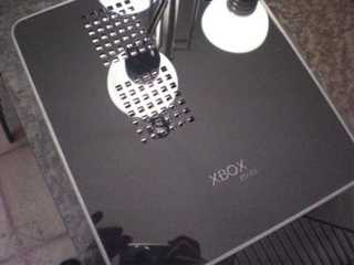 Illustration for article titled Xbox Mini Case Mod is Nothing Shy of Modding Genius
